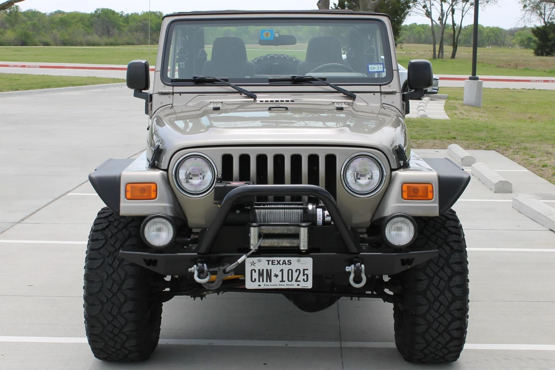 2004 Jeep TJ Wrangler - Image 2 of 5
