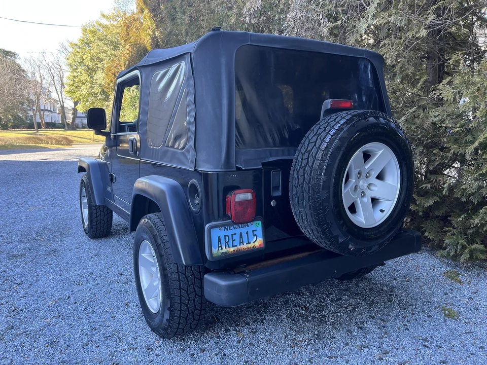 2004 Jeep TJ Wrangler - Image 18 of 31