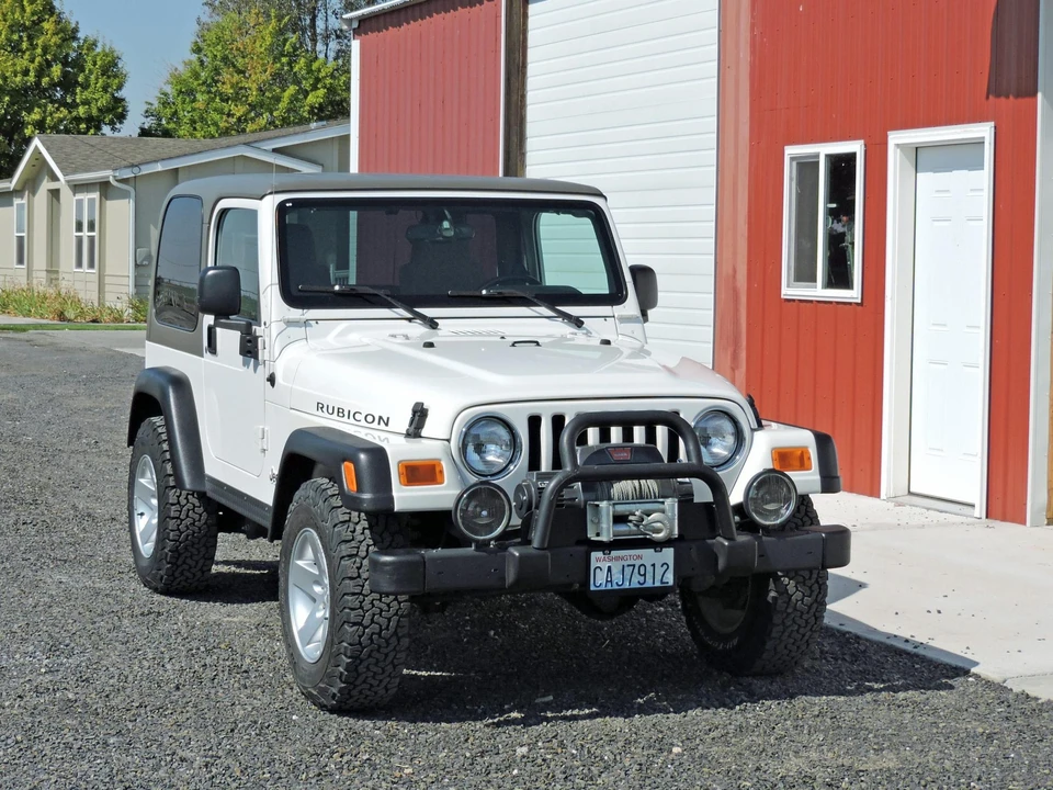 2004 Jeep TJ Wrangler - Image 15 of 31