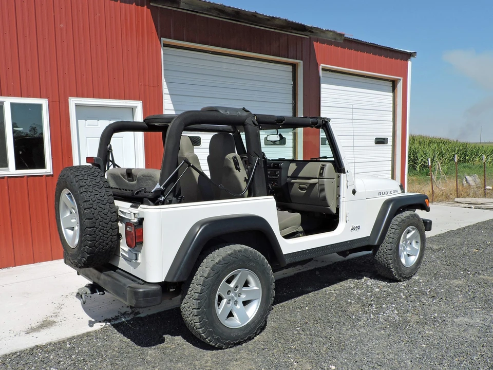 2004 Jeep TJ Wrangler - Image 18 of 31
