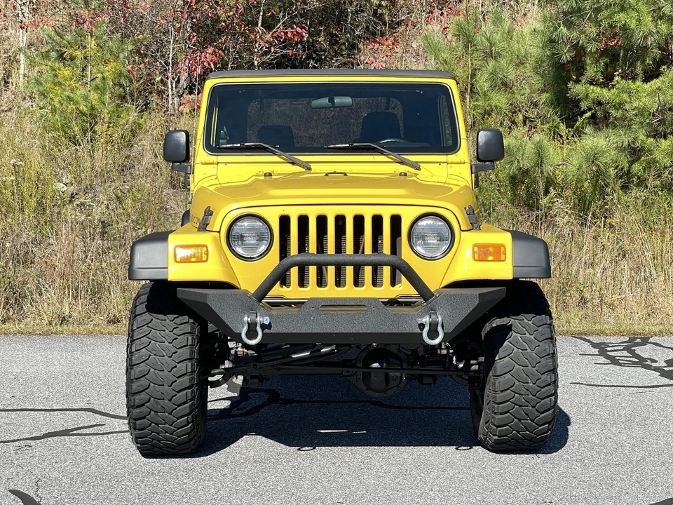 2004 Jeep TJ Wrangler - Image 17 of 31