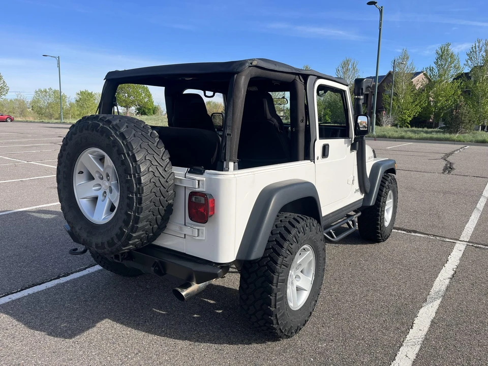 2004 Jeep TJ Wrangler - Image 17 of 31