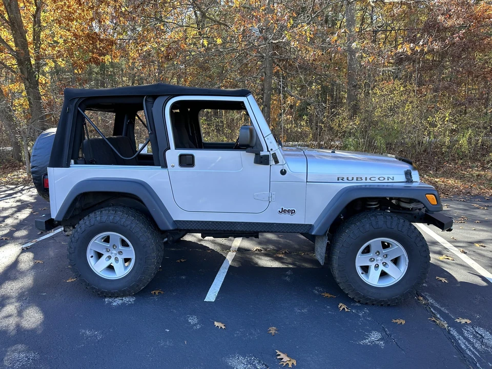 2004 Jeep TJ Wrangler - Image 5 of 31