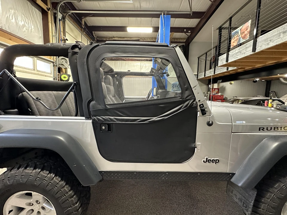 2004 Jeep TJ Wrangler - Image 19 of 31