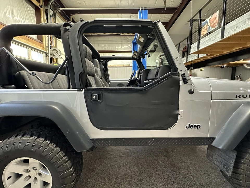 2004 Jeep TJ Wrangler - Image 16 of 31
