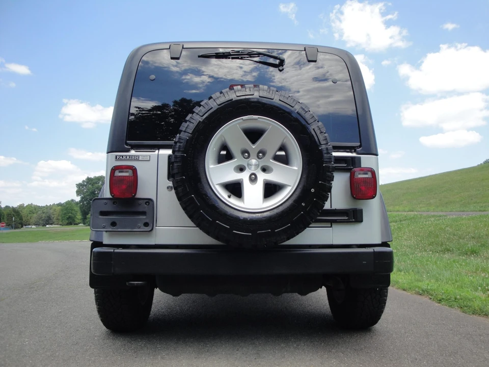 2004 Jeep TJ Wrangler - Image 19 of 31