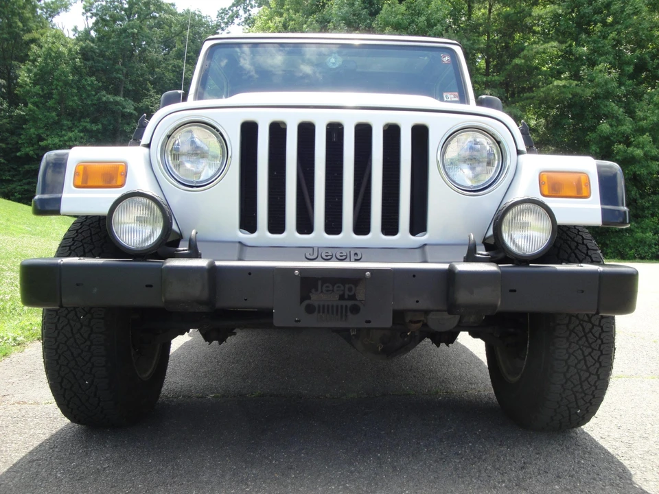 2004 Jeep TJ Wrangler - Image 6 of 31