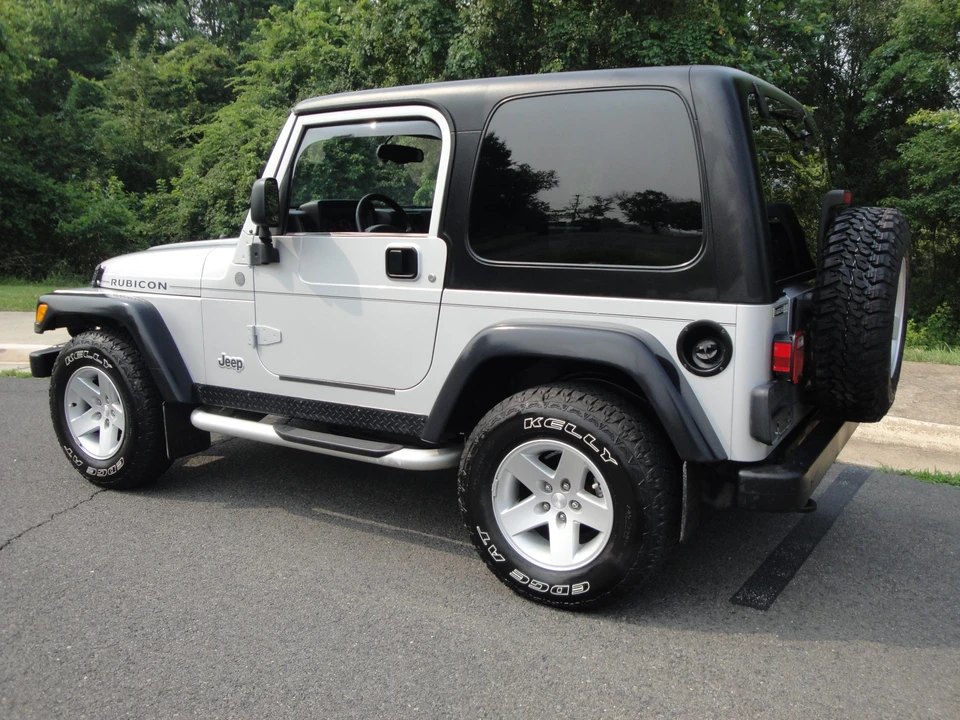 2004 Jeep TJ Wrangler - Image 23 of 31