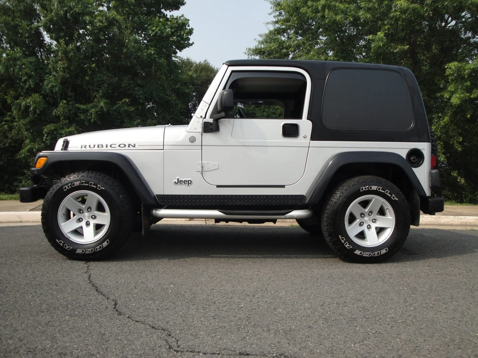 2004 Jeep TJ Wrangler - Image 26 of 31