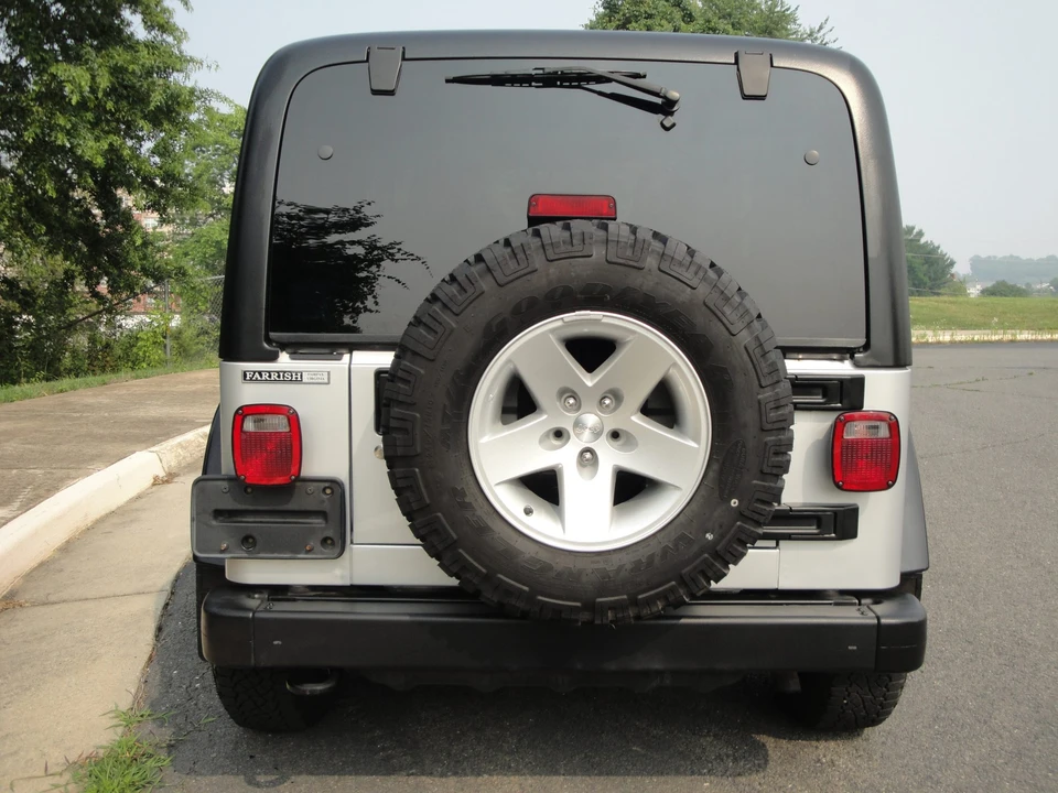 2004 Jeep TJ Wrangler - Image 20 of 31