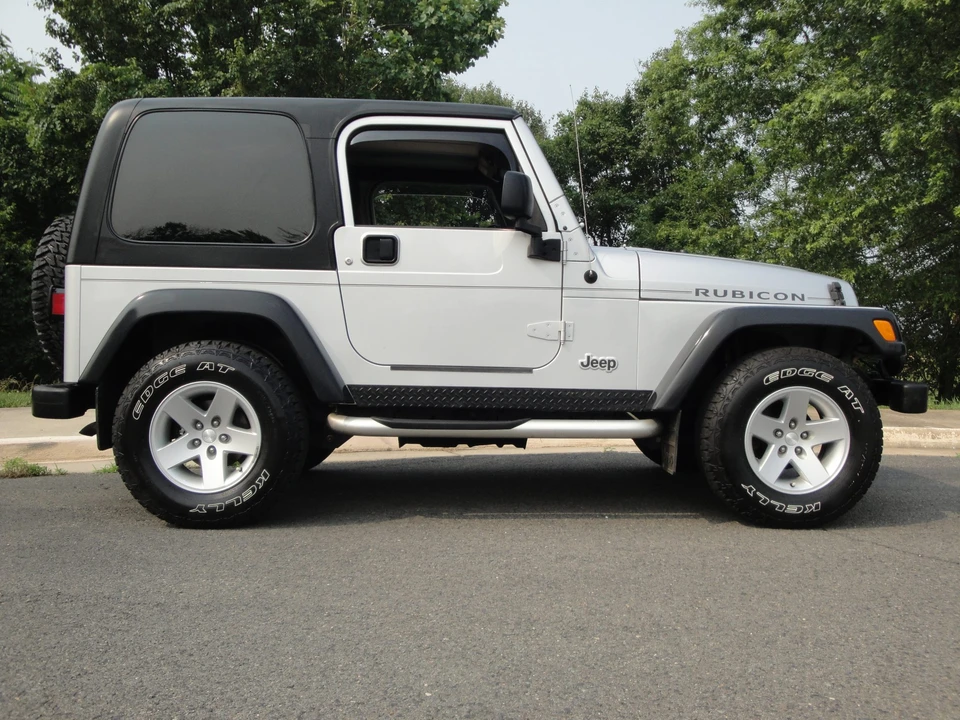 2004 Jeep TJ Wrangler - Image 15 of 31
