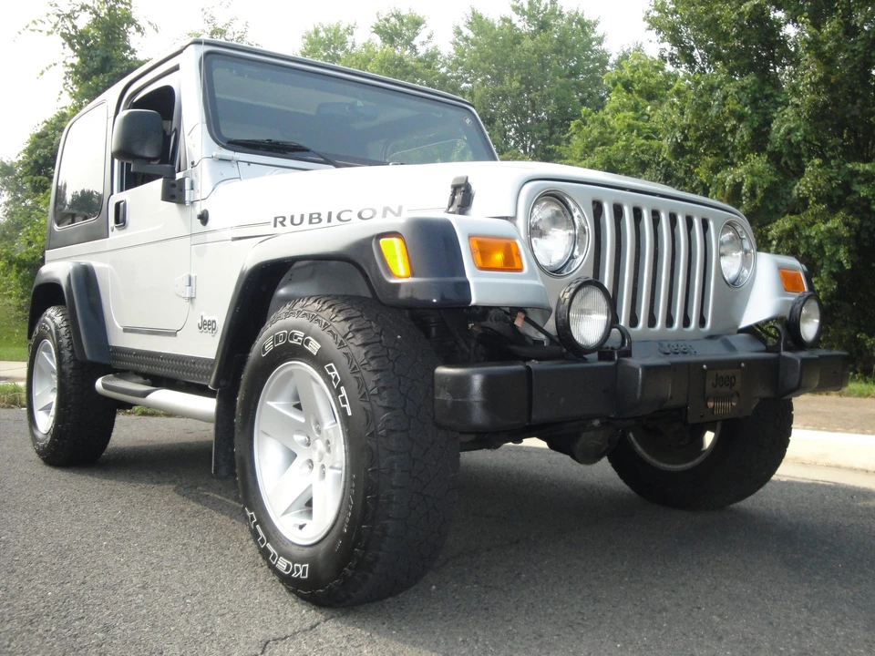 2004 Jeep TJ Wrangler - Image 10 of 31