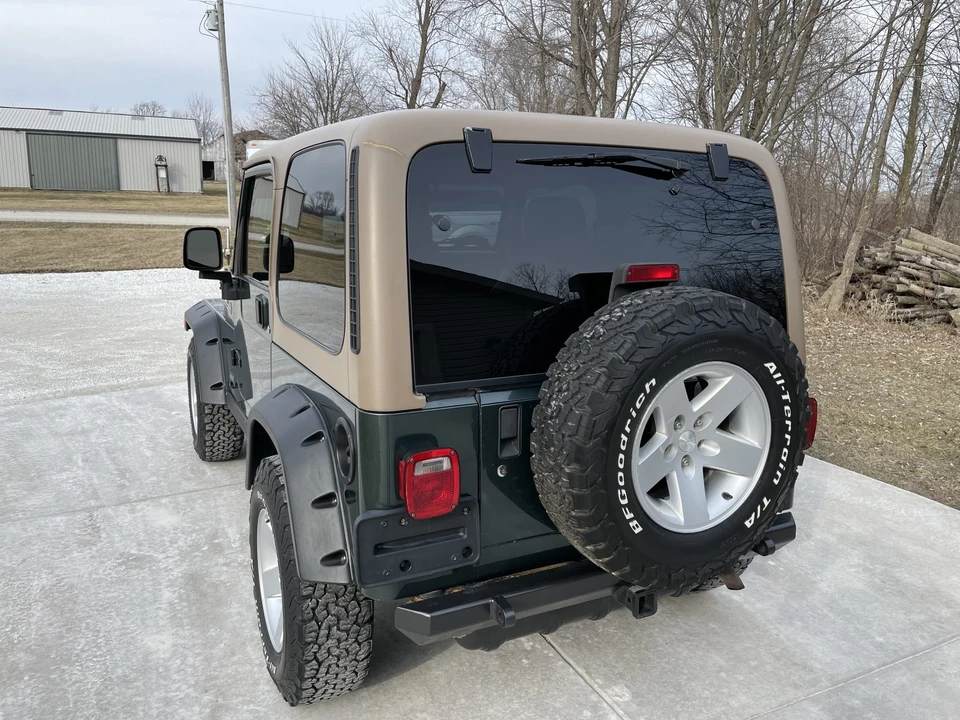 2004 Jeep TJ Wrangler - Image 9 of 31
