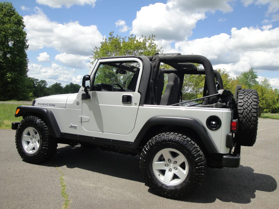 2004 Jeep TJ Wrangler - Image 20 of 31
