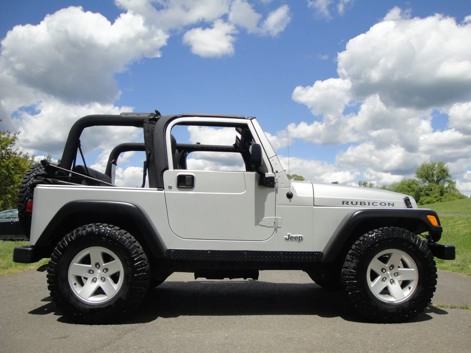 2004 Jeep TJ Wrangler - Image 26 of 31