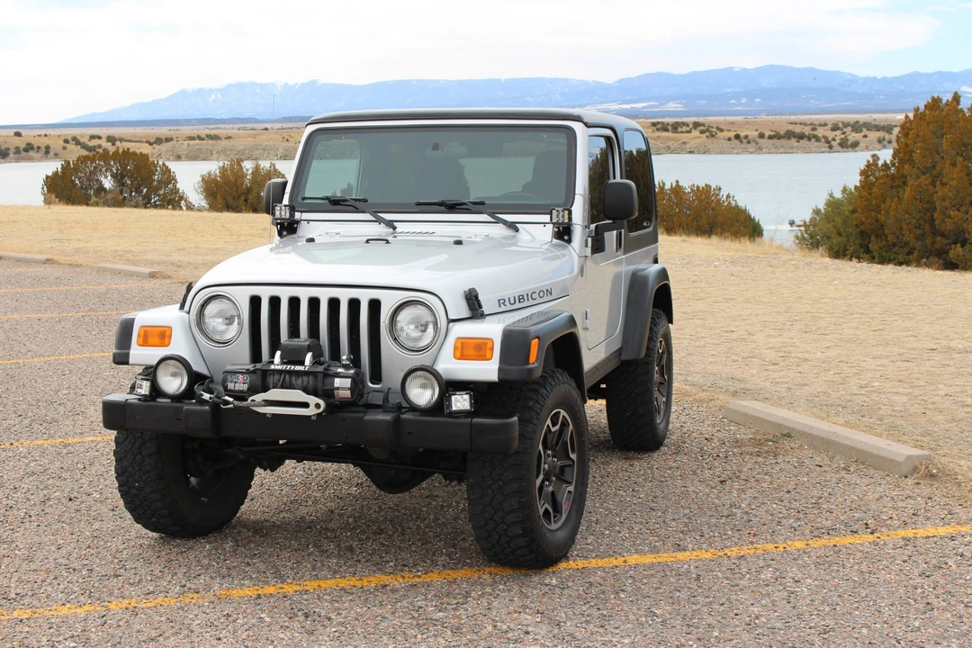 2004 Jeep TJ Wrangler - Image 2 of 31