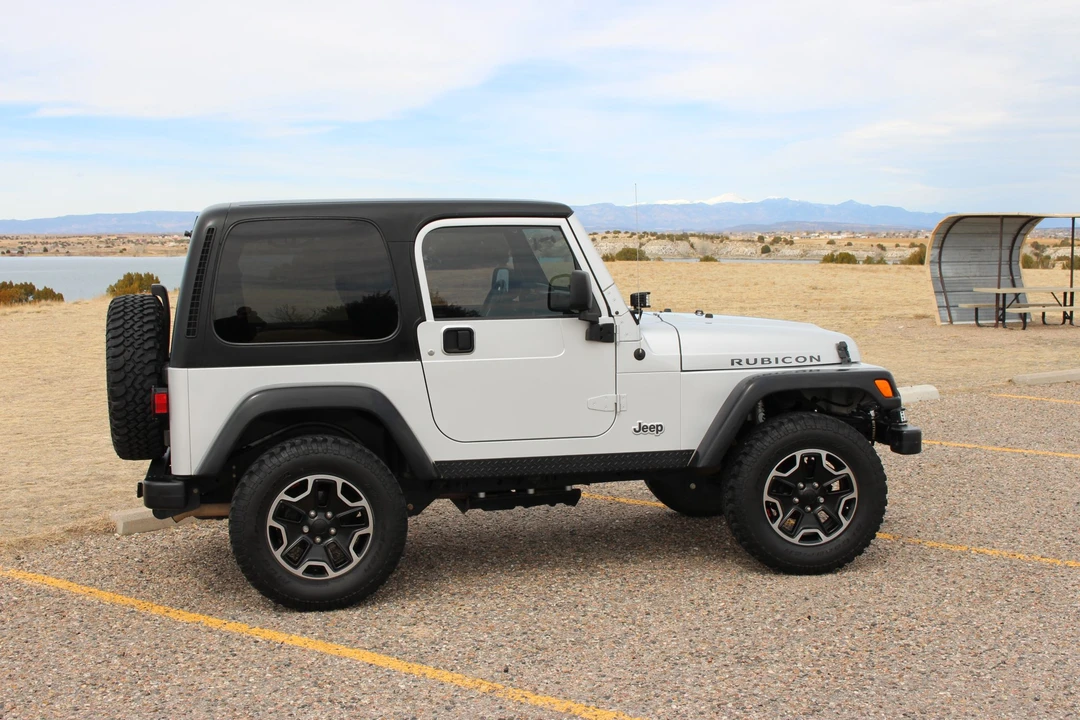 2004 Jeep TJ Wrangler - Image 7 of 31