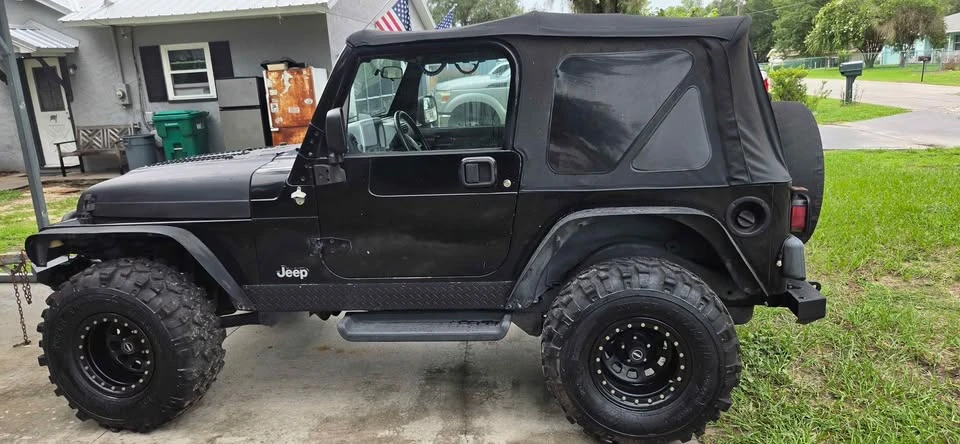 2004 Jeep TJ Wrangler - Image 12 of 13