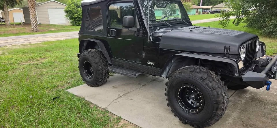 2004 Jeep TJ Wrangler - Image 11 of 13