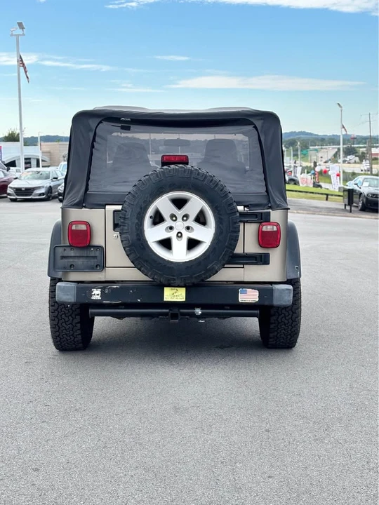 2004 Jeep TJ Wrangler - Image 5 of 11