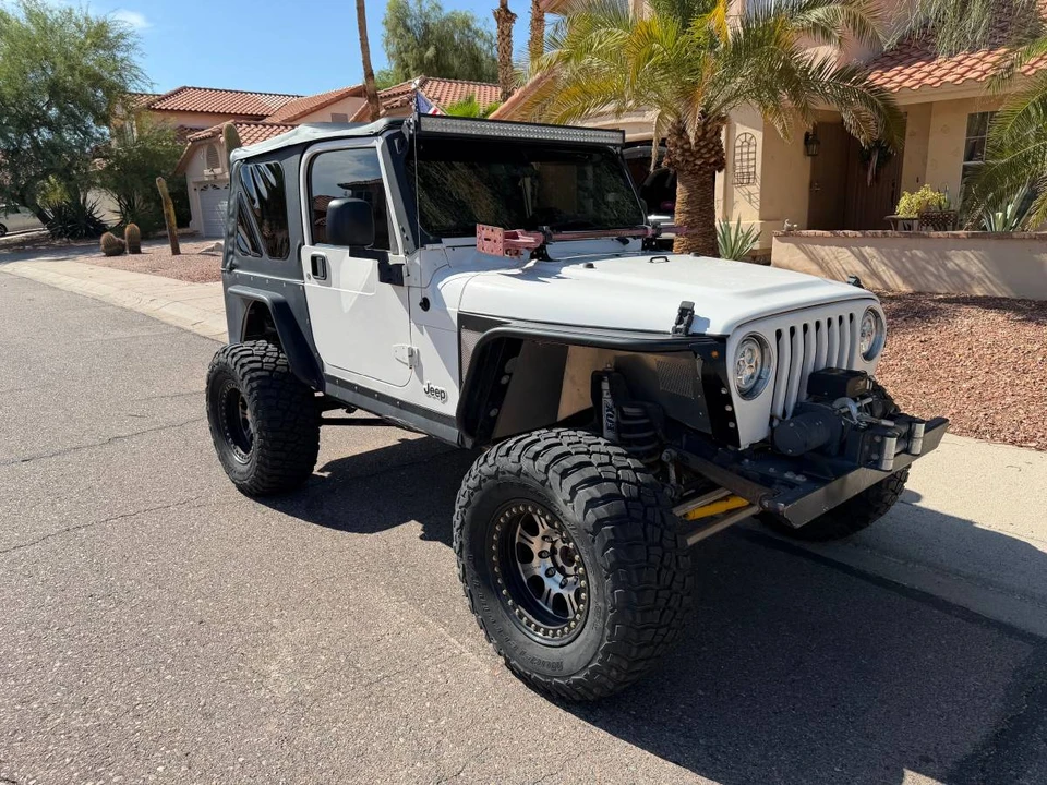 2004 Jeep TJ Wrangler - Image 2 of 16