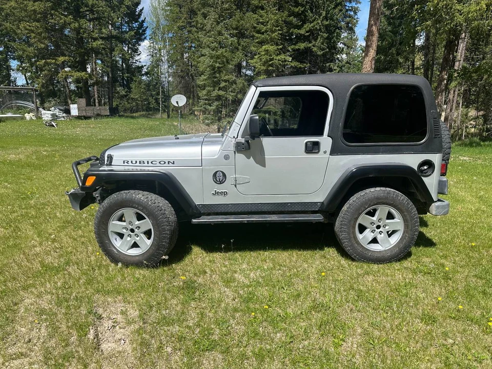 2004 Jeep TJ Wrangler - Image 10 of 18