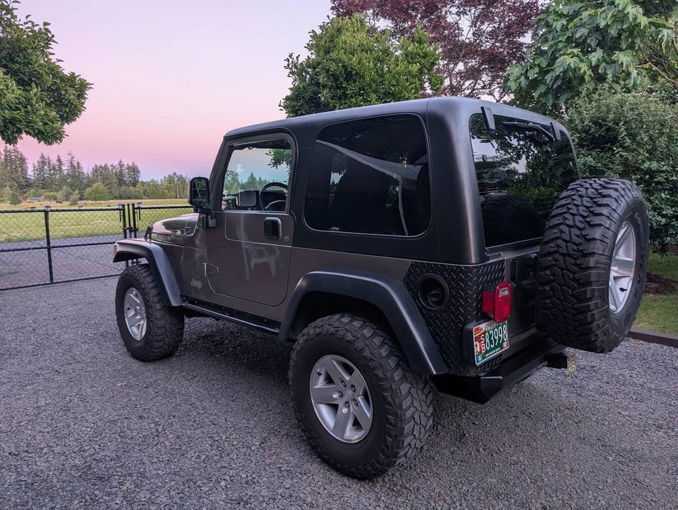 2004 Jeep TJ Wrangler - Image 10 of 11