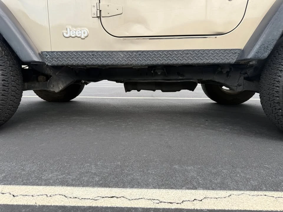 2004 Jeep TJ Wrangler - Image 15 of 17