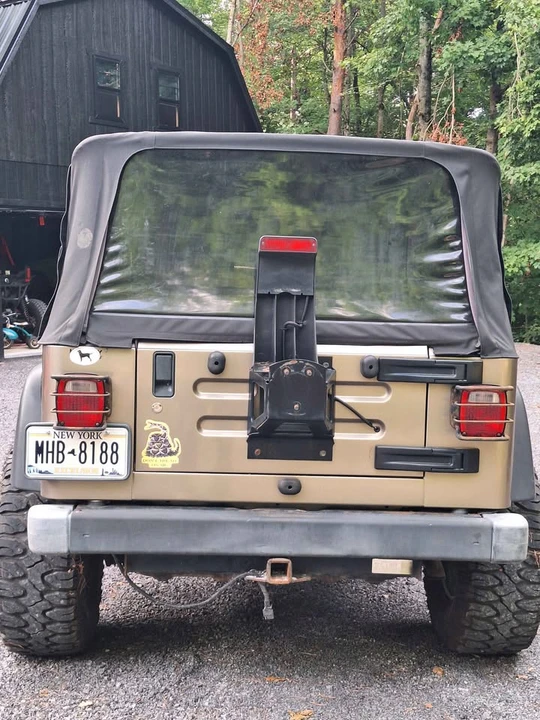 2004 Jeep TJ Wrangler - Image 15 of 15