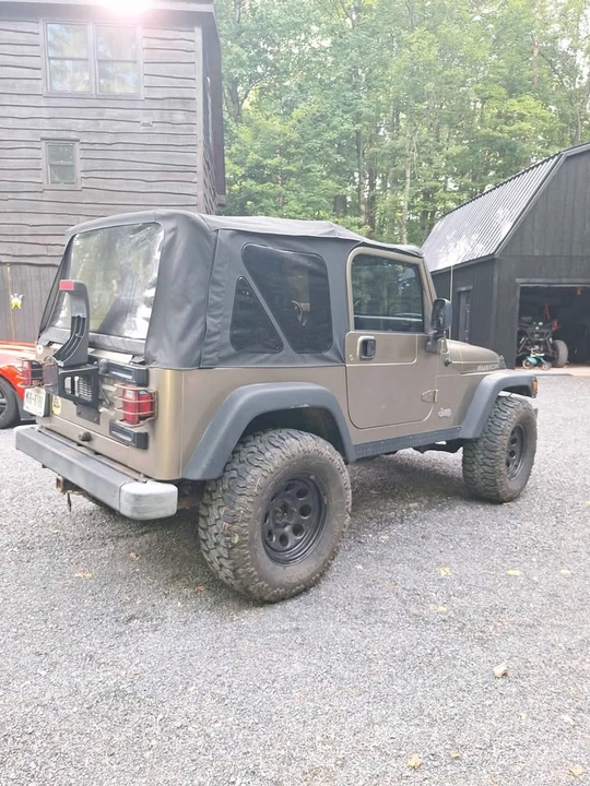 2004 Jeep TJ Wrangler - Image 8 of 15