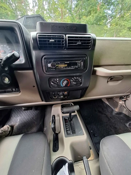 2004 Jeep TJ Wrangler - Image 3 of 14