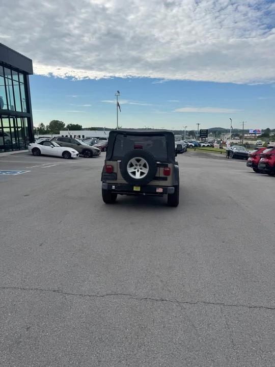 2004 Jeep TJ Wrangler - Image 5 of 11
