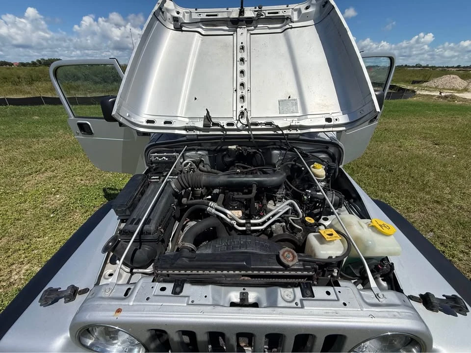 2004 Jeep TJ Wrangler - Image 5 of 12