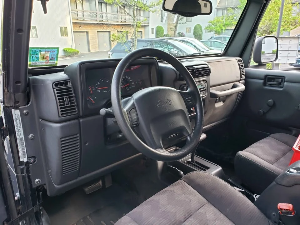 2004 Jeep TJ Wrangler - Image 13 of 14