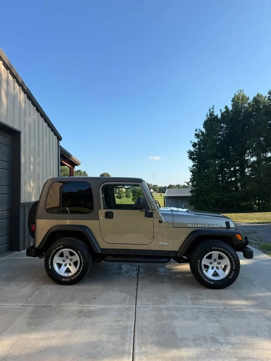 2004 Jeep TJ Wrangler - Image 2 of 14