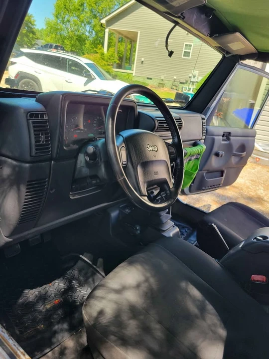 2004 Jeep TJ Wrangler - Image 10 of 20
