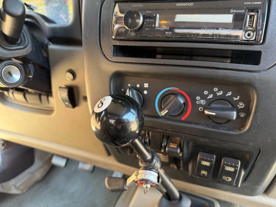 2004 Jeep TJ Wrangler - Image 8 of 16