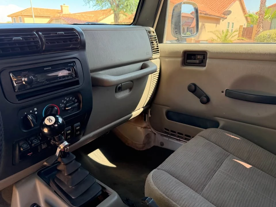 2004 Jeep TJ Wrangler - Image 9 of 16