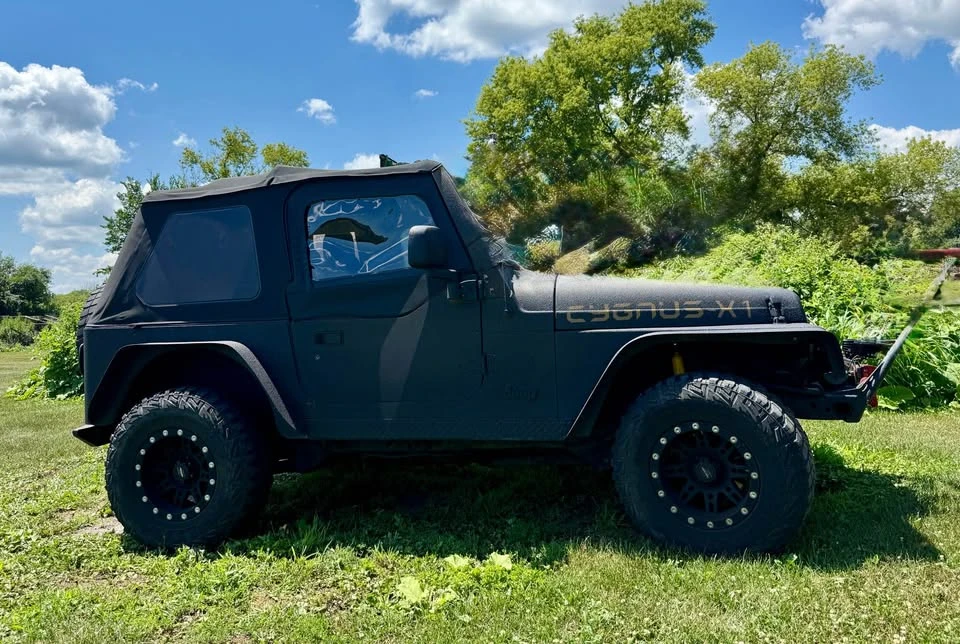 2004 Jeep TJ Wrangler - Image 2 of 9