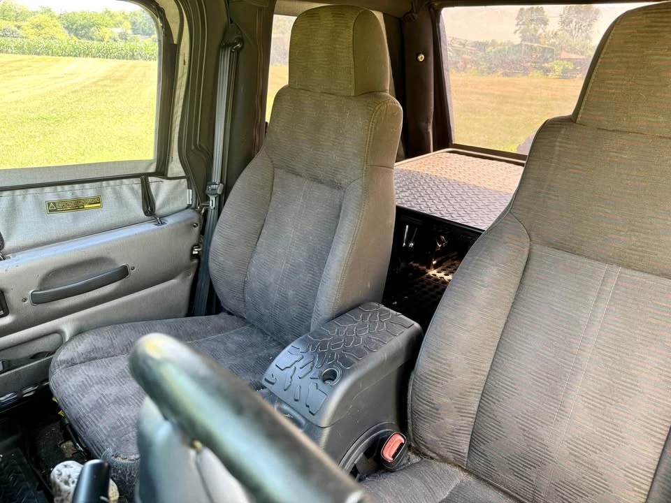 2004 Jeep TJ Wrangler - Image 6 of 9