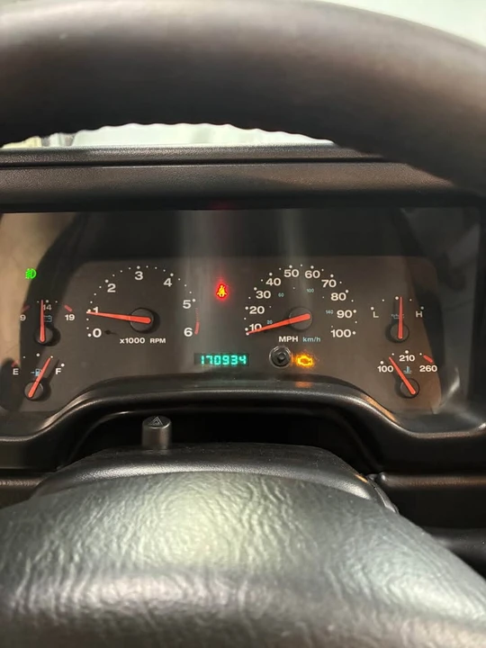 2004 Jeep TJ Wrangler - Image 8 of 9