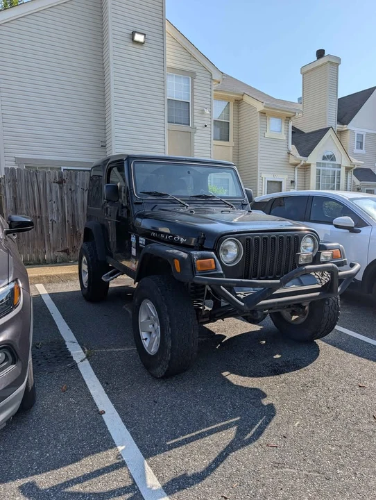 2004 Jeep TJ Wrangler - Image 2 of 11