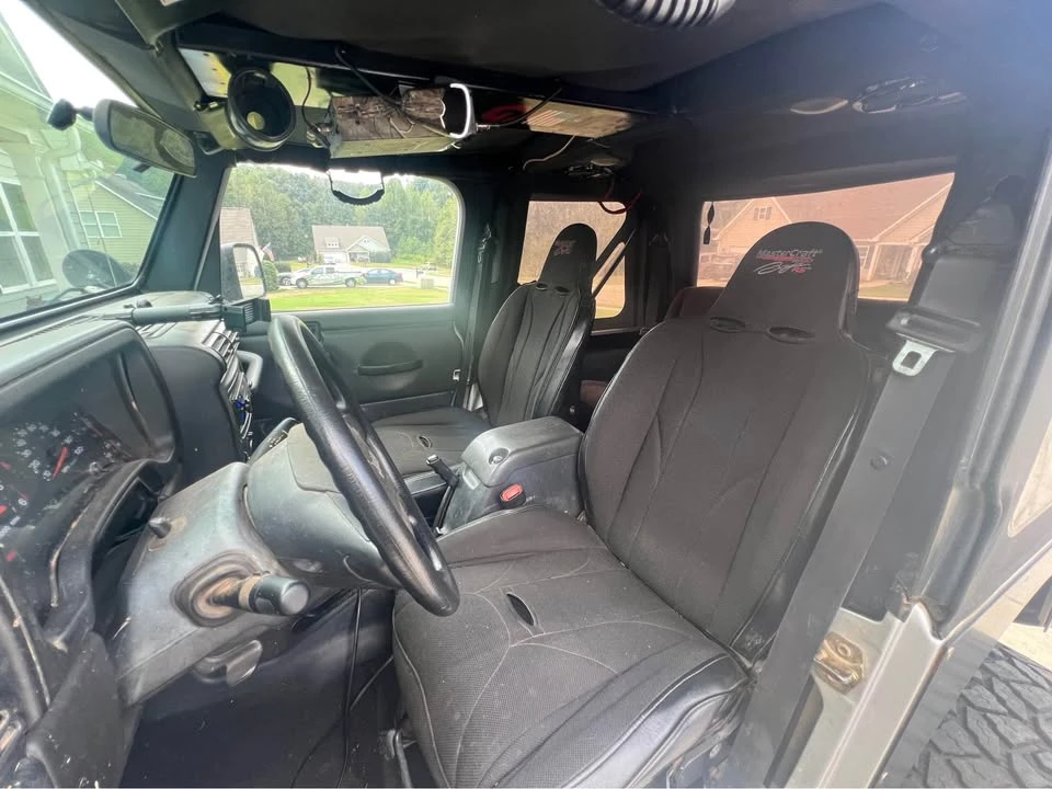 2004 Jeep TJ Wrangler - Image 10 of 11
