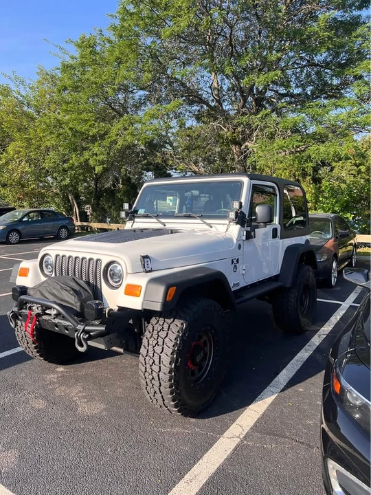 2004 Jeep TJ Wrangler - Image 3 of 3