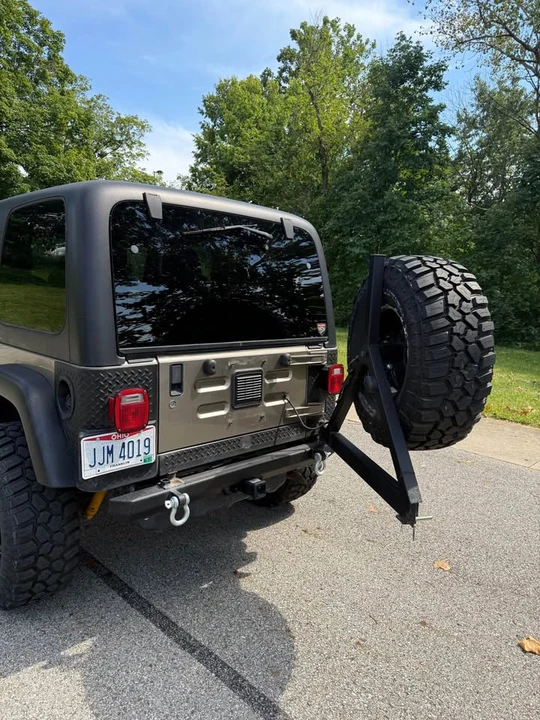 2004 Jeep TJ Wrangler - Image 11 of 17