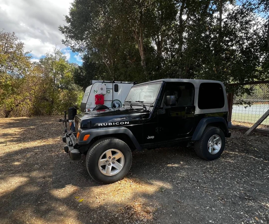 2004 Jeep TJ Wrangler - Image 2 of 11