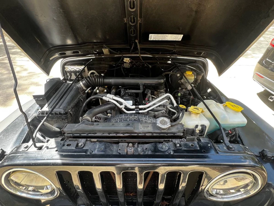2004 Jeep TJ Wrangler - Image 6 of 11