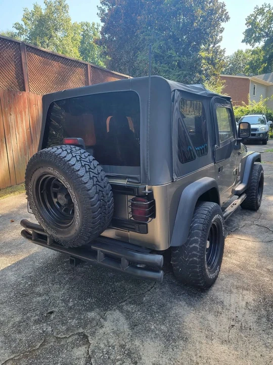 2004 Jeep TJ Wrangler - Image 3 of 8