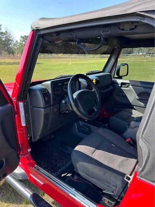 2004 Jeep TJ Wrangler - Image 6 of 10