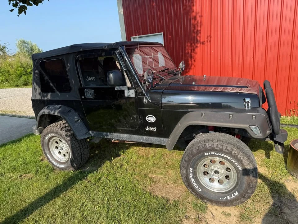 2004 Jeep TJ Wrangler - Image 5 of 6